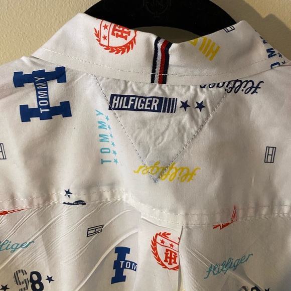 Big Kids Tommy Hilfiger Button down - Picture 3 of 5